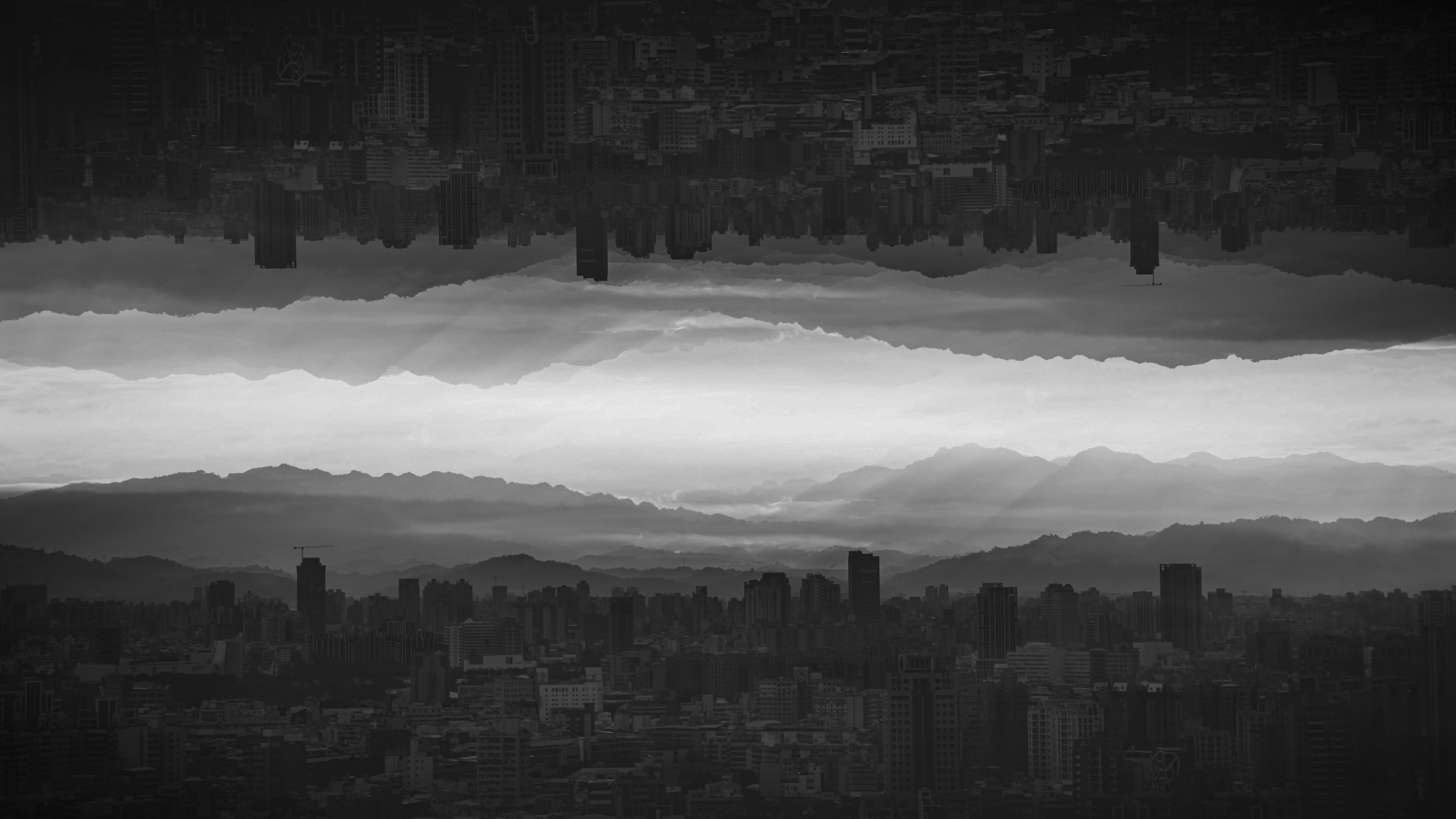 Shuttered Light — 為什麼天空中間不能是一條河